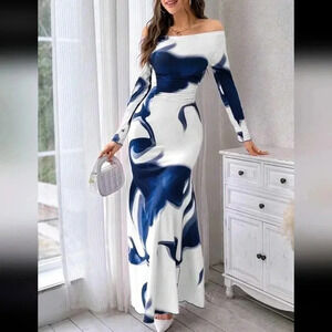 Women's Off-Shoulder Ink Printed Maxi Dress